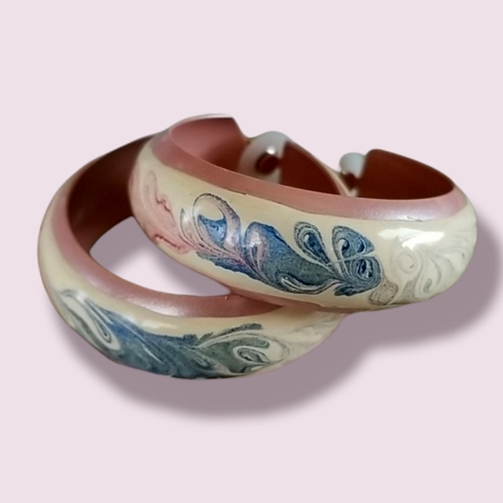 Vintage 1970s Large Painted Swirls Metal Hoop Pierced Earrings